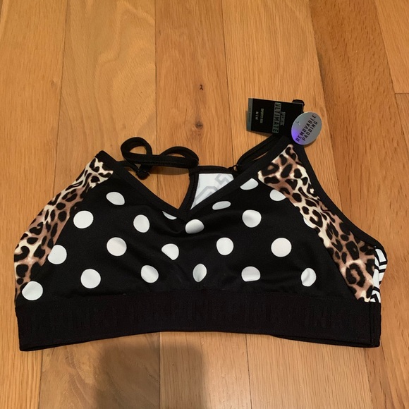 PINK Victoria's Secret Other - Brand new pink sports bra PINK Victoria's Secret Other - Brand new pink sports bra